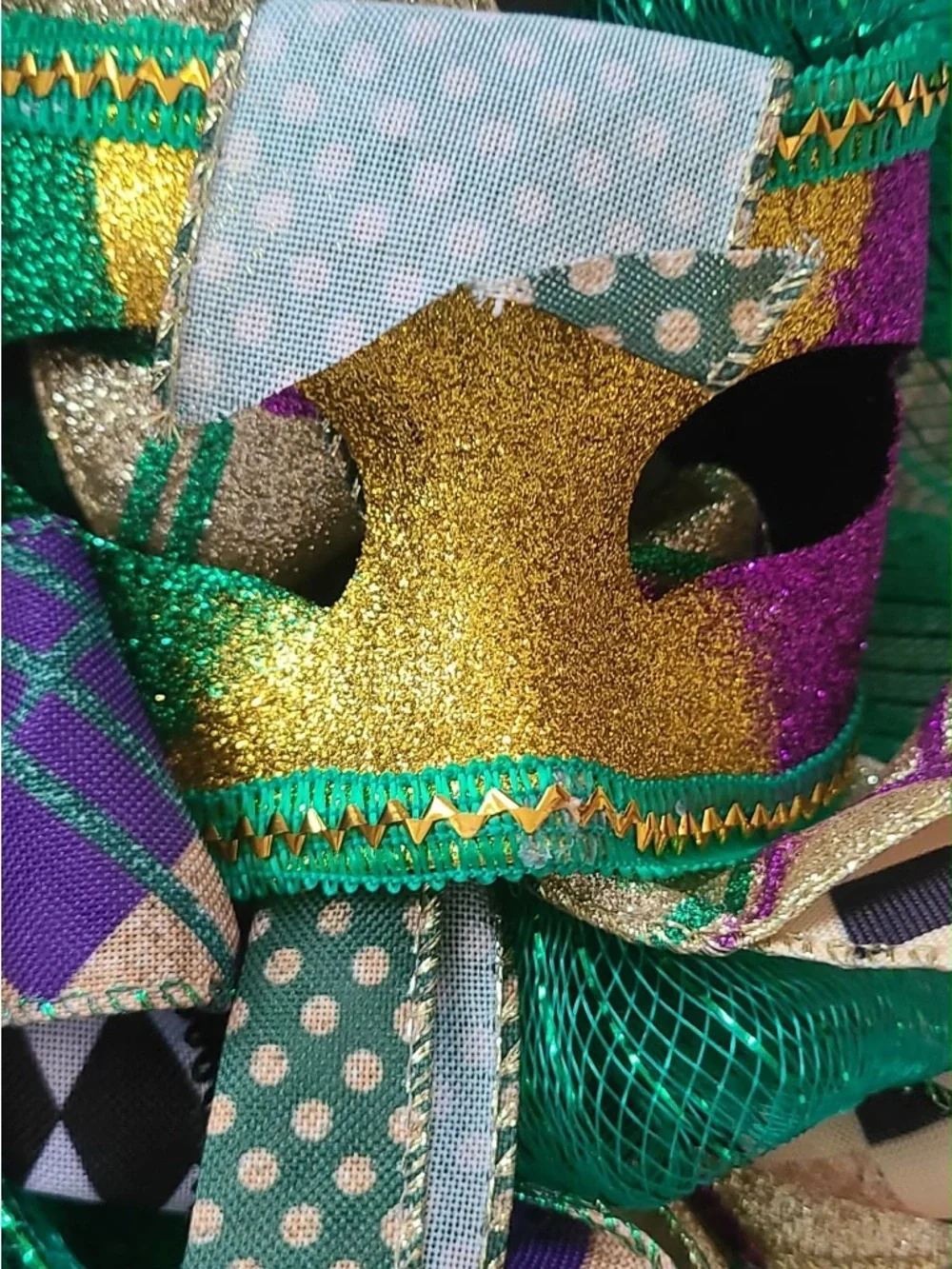 Mardi Gras Queen Decorative Wreath - Green, Purple & Gold Folds for storage